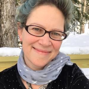 Meet your Posher, Claire